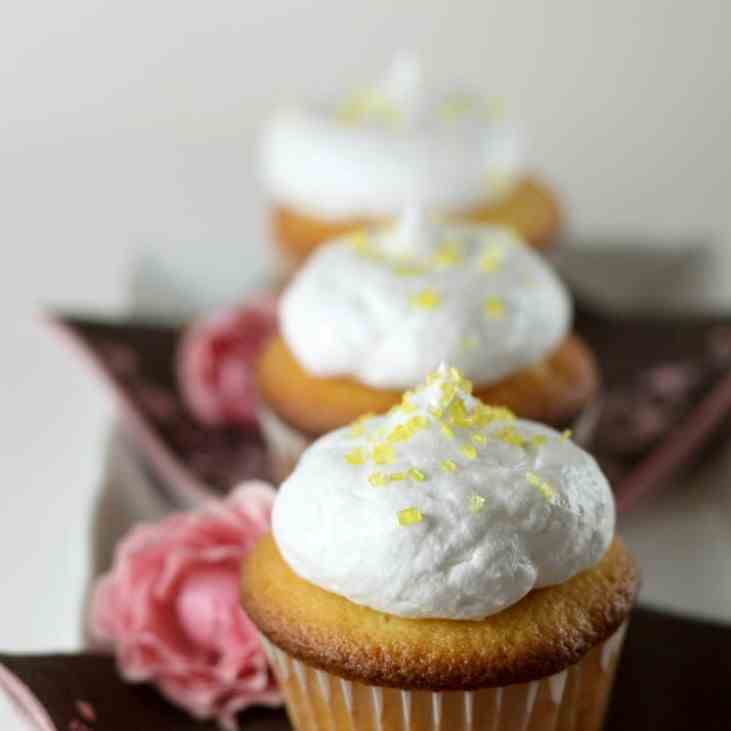 Passion Fruit Meringue Cupcakes
