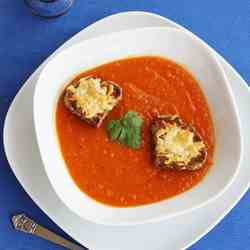 Butternut squash and tomato soup