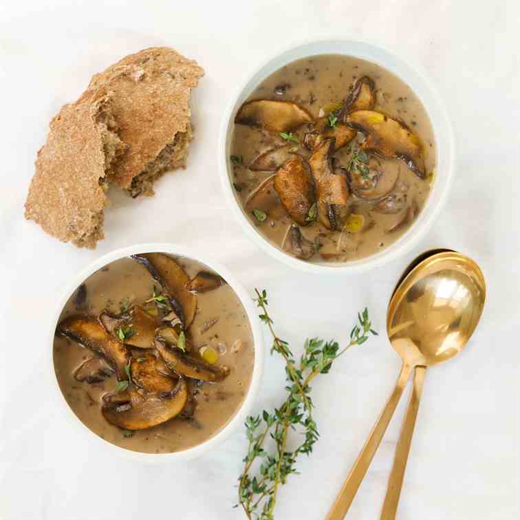Healthy mushroom soup (no cream)