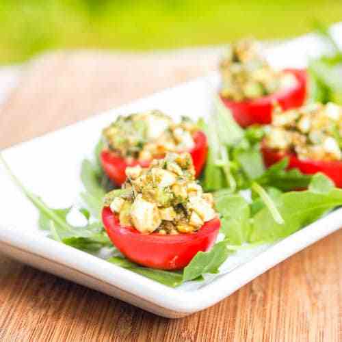 Avocado Pesto Stuffed Tomatoes