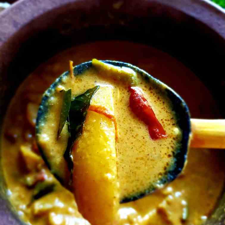 Sri Lankan Spicy Potato Curry