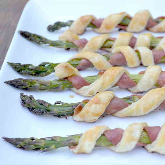 Bacon and Puff Pastry Wrapped Asparagus