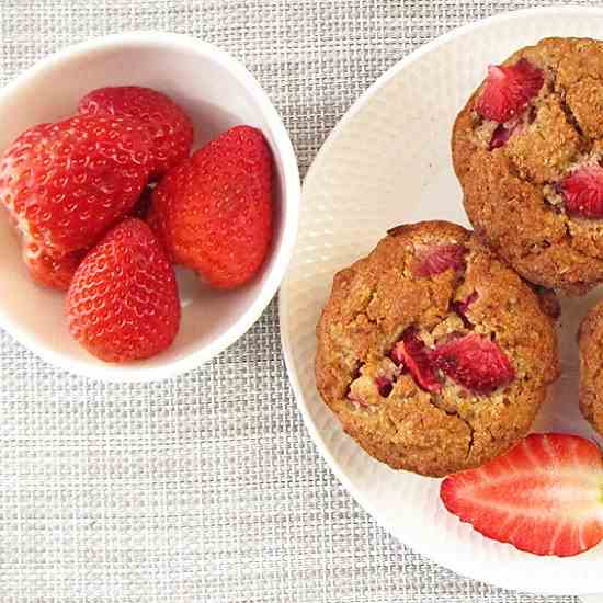 Vegan Strawberry Oat Muffins