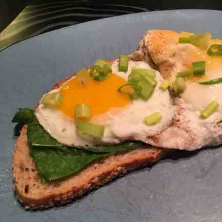 Breakfast Island Eggs