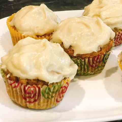 Carrot Muffins Cream Cheese Frosting