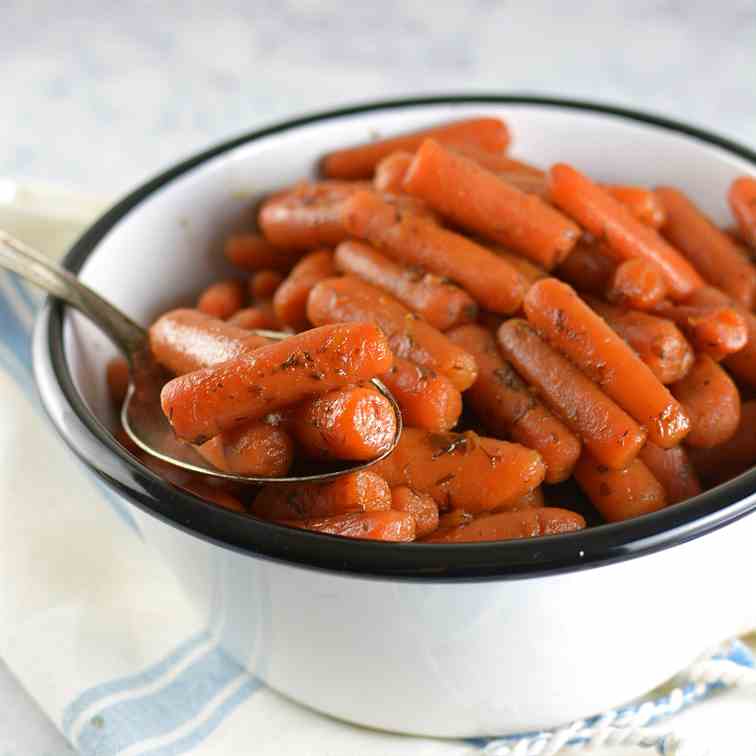 Glazed Slow Cooker Carrots