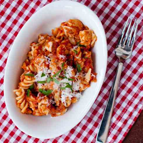 Chicken pasta with herby 6-veg ragu